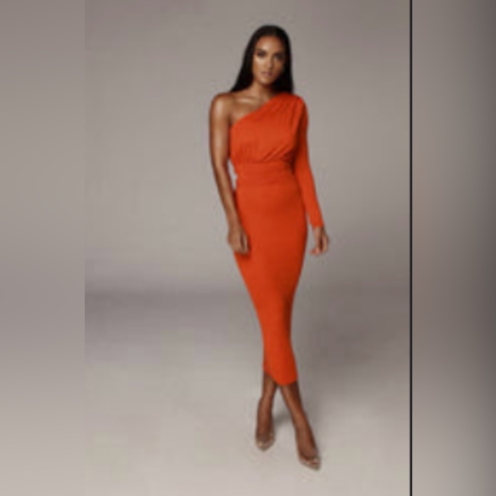 Orange one shoulder Jluxlabel dress